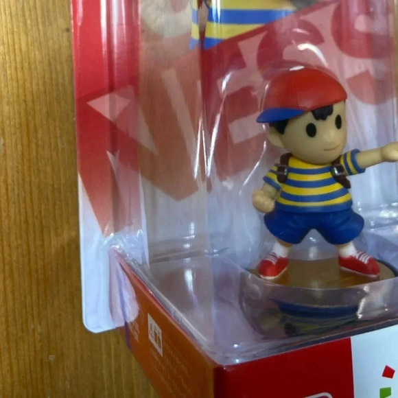 Nintendo - Amiibo - Ness - Super Smash Bros. Series - BNIB - Picture 4 of 5